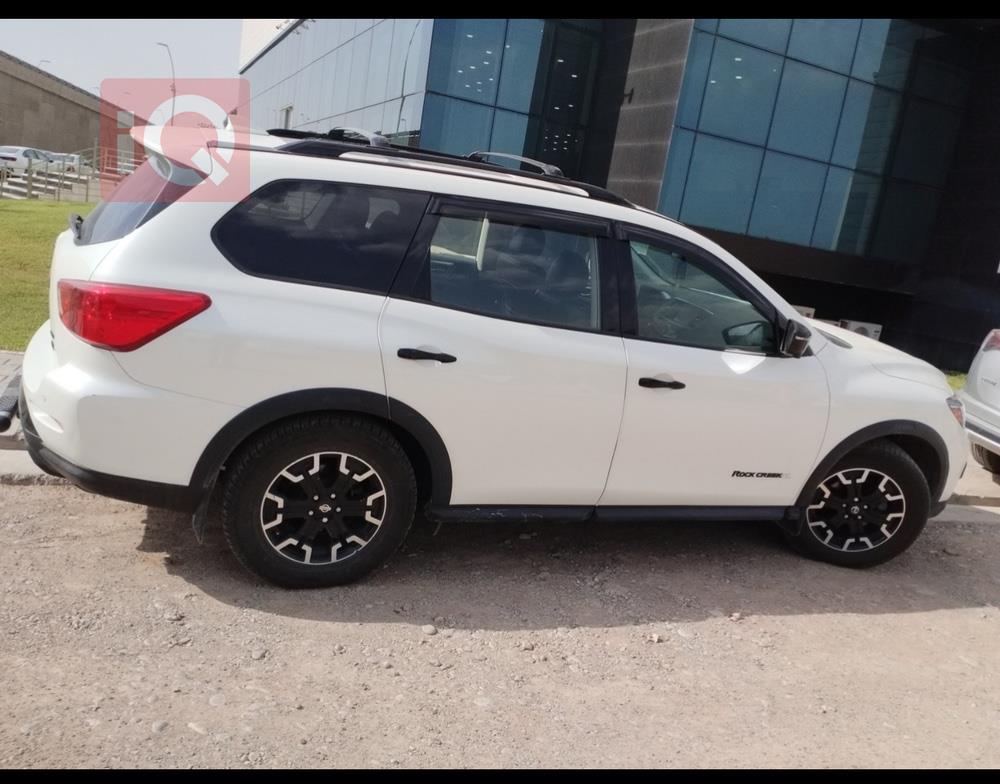 Nissan Pathfinder